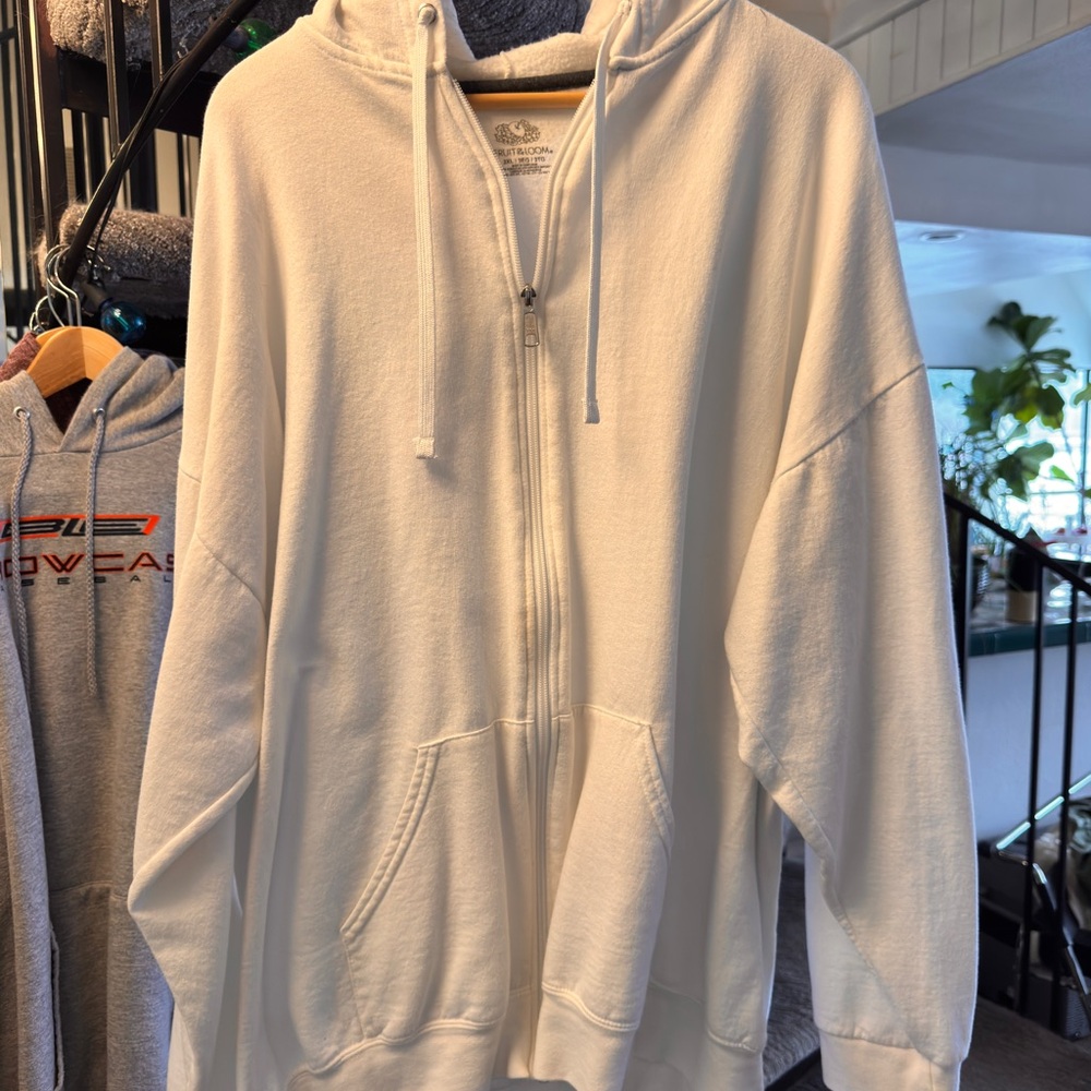 Fruit of the Loom Classic White Hoodie